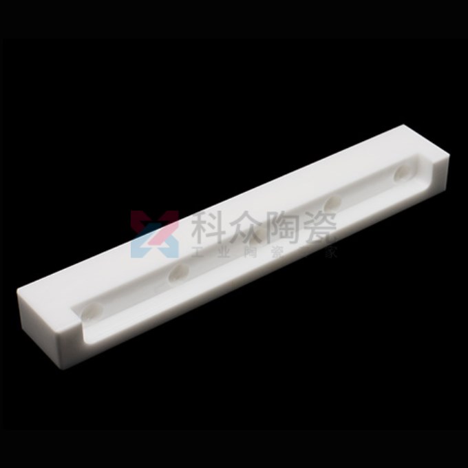 氧化鋯陶瓷點(diǎn)膠閥有些什么優(yōu)勢(shì)及特點(diǎn)呢？（圖）