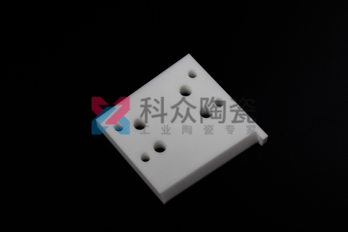 氧化鋯陶瓷在工業(yè)，醫(yī)療等多個領(lǐng)域證實(shí)是可靠