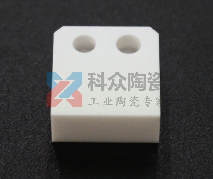 導(dǎo)致氧化鋯陶瓷結(jié)構(gòu)件變形的原因有哪些？（圖